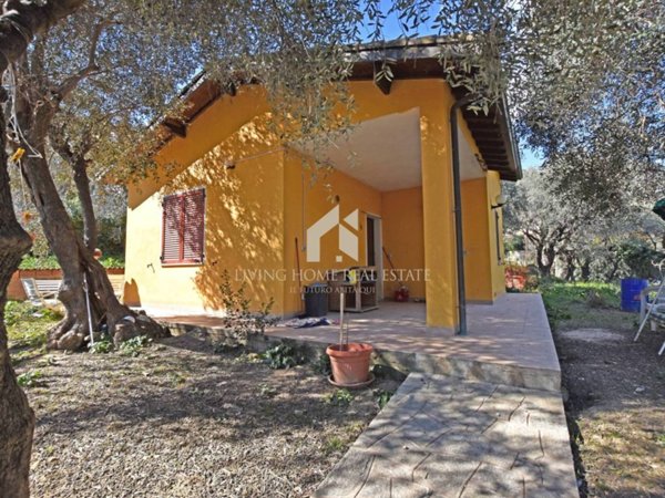 casa indipendente in vendita a Sanremo