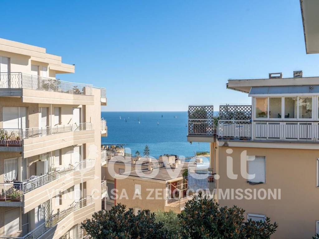 appartamento in vendita a Sanremo in zona Coldirodi