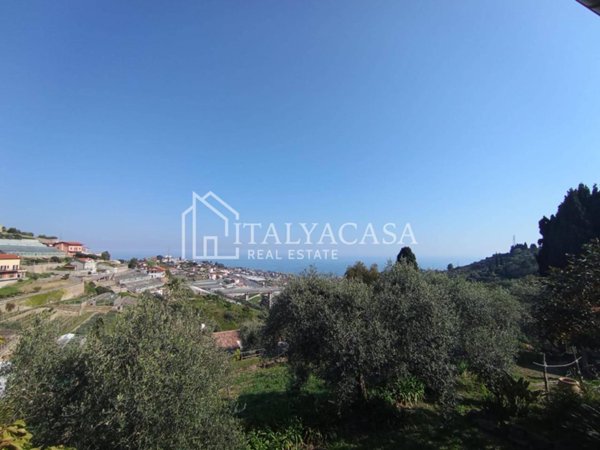 casa indipendente in vendita a Sanremo in zona Coldirodi