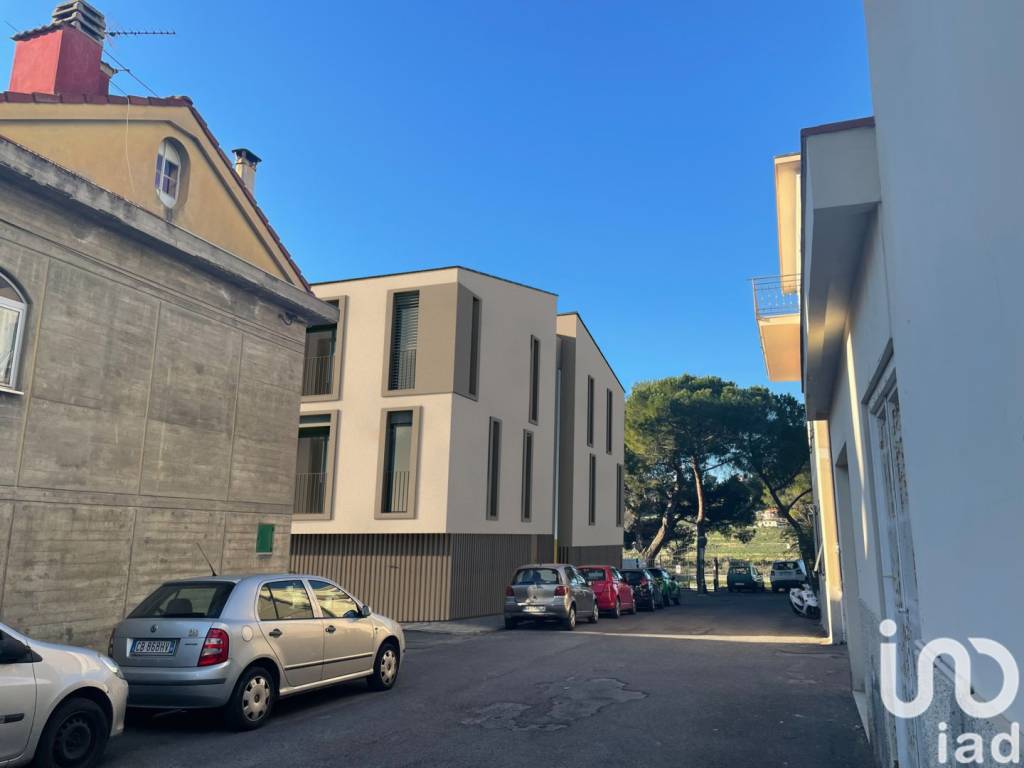 appartamento in vendita a Sanremo in zona Bussana