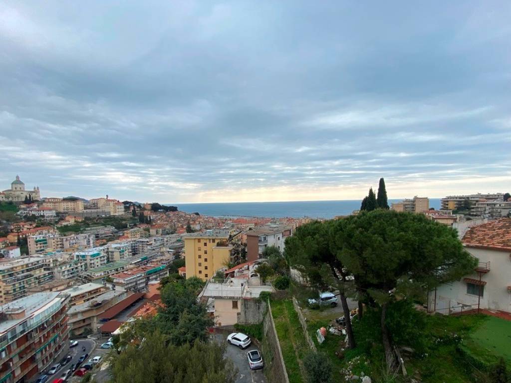 appartamento in vendita a Sanremo
