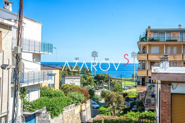 casa indipendente in vendita a Sanremo in zona Coldirodi