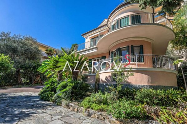 casa indipendente in vendita a Sanremo