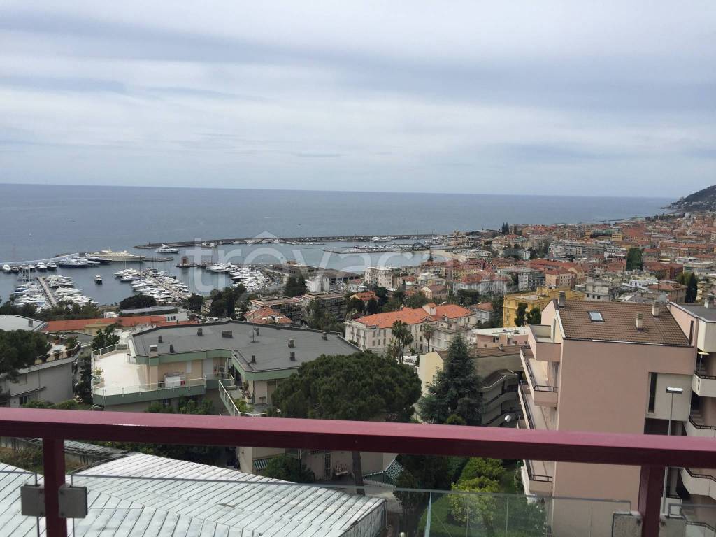 appartamento in vendita a Sanremo
