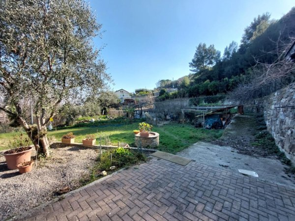 casa indipendente in vendita a Sanremo