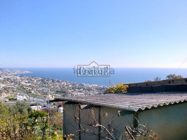 appartamento in vendita a Sanremo in zona Coldirodi