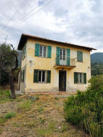 casa indipendente in vendita a Sanremo