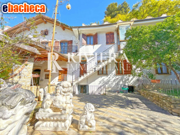 casa indipendente in vendita a Sanremo