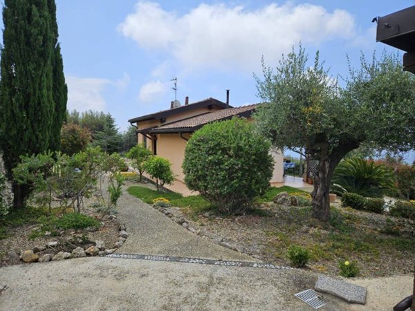 casa indipendente in vendita a Sanremo