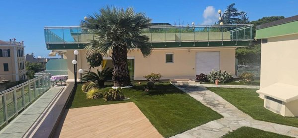 appartamento in vendita a Sanremo
