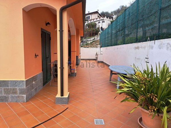 casa indipendente in vendita a Sanremo