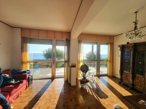 appartamento in vendita a Sanremo