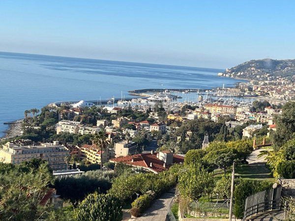 appartamento in vendita a Sanremo