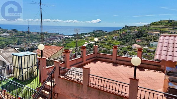 appartamento in vendita a Sanremo in zona Poggio
