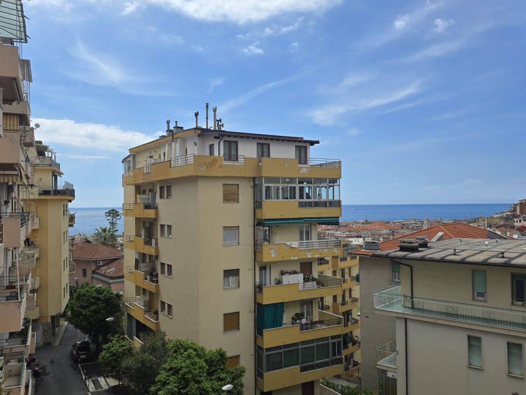 appartamento in vendita a Sanremo