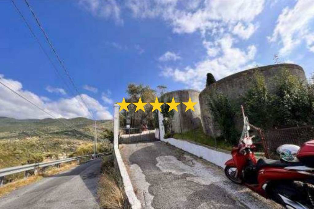 appartamento in vendita a Sanremo in zona San Romolo