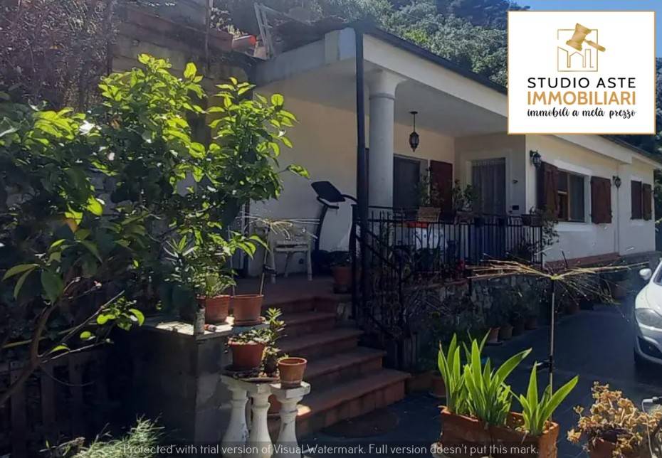casa indipendente in vendita a Sanremo