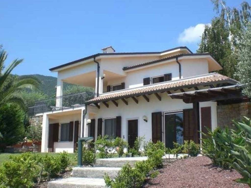 casa indipendente in vendita a Sanremo