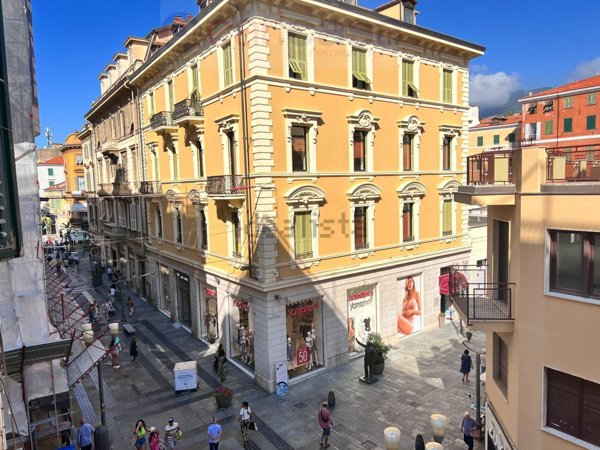 appartamento in vendita a Sanremo