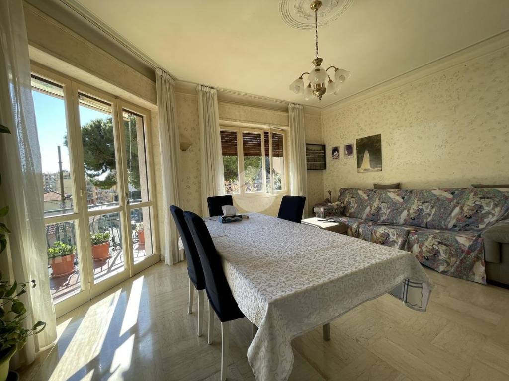 appartamento in vendita a Sanremo