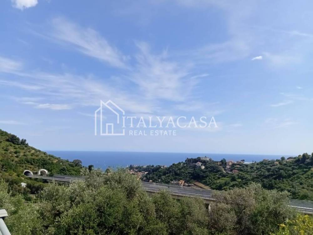 casa indipendente in vendita a Sanremo