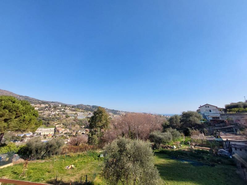 casa indipendente in vendita a Sanremo