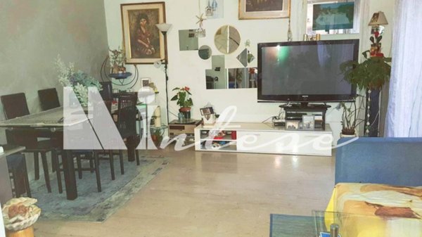 casa indipendente in vendita a Sanremo