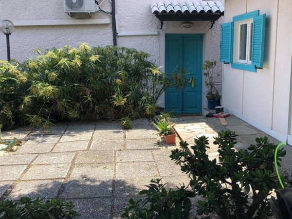 casa indipendente in vendita a Sanremo in zona Coldirodi