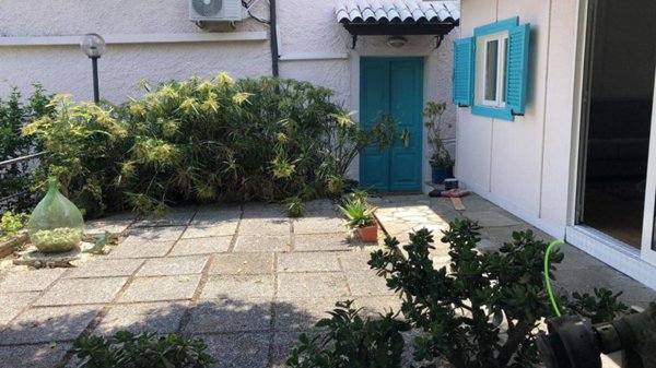 casa indipendente in vendita a Sanremo