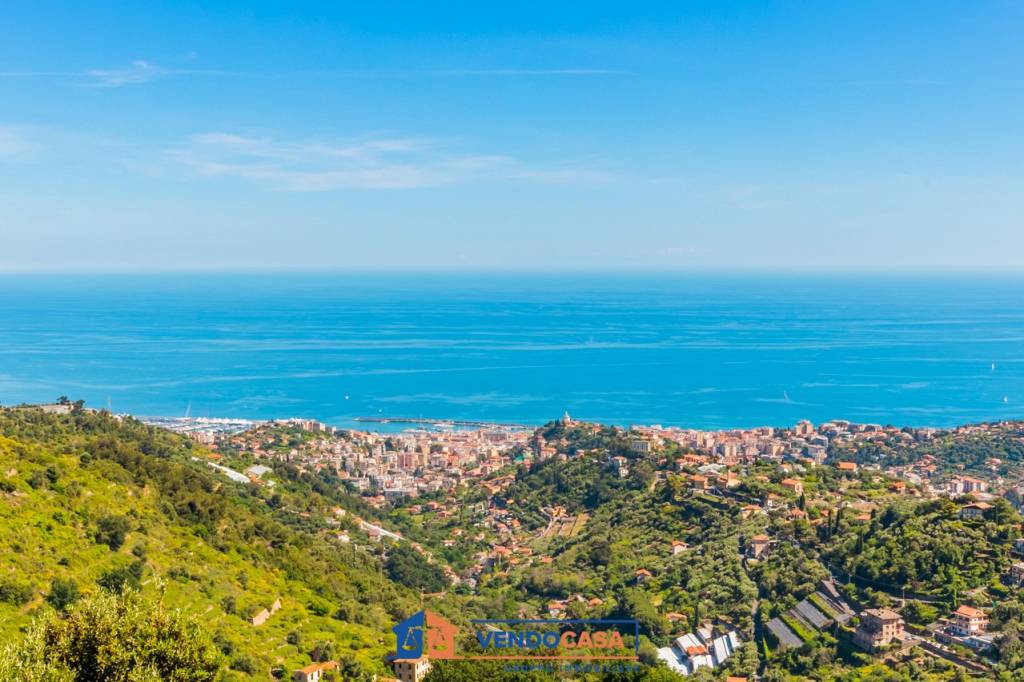casa indipendente in vendita a Sanremo in zona San Romolo