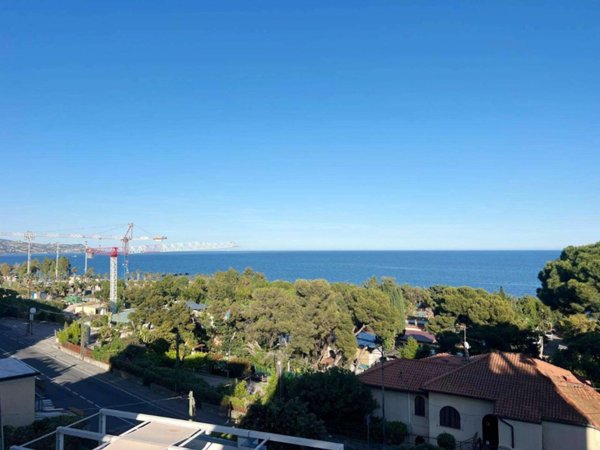 appartamento in vendita a Sanremo