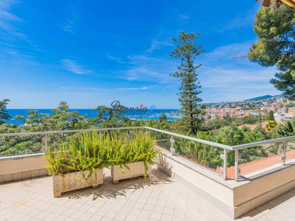 appartamento in vendita a Sanremo