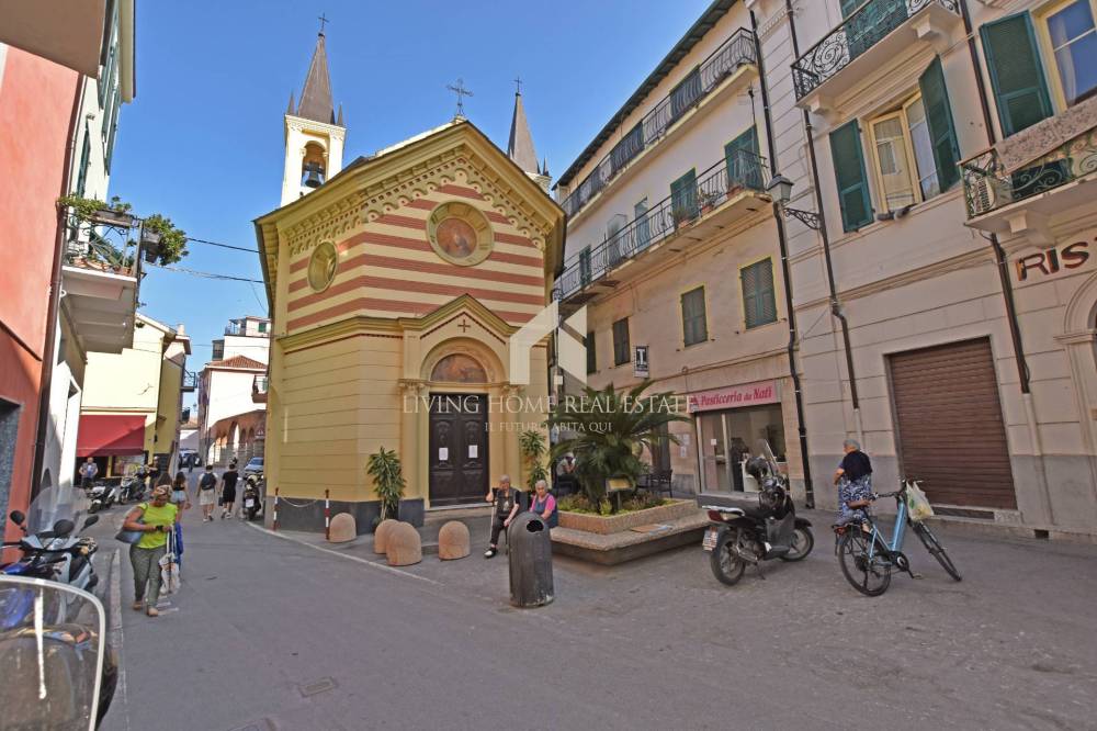 appartamento in vendita a Sanremo in zona Coldirodi