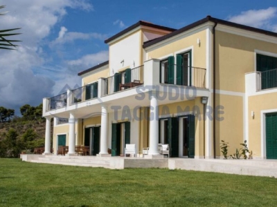 casa indipendente in vendita a Sanremo