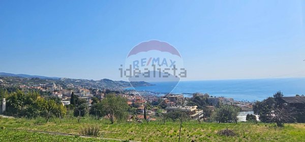 casa indipendente in vendita a Sanremo