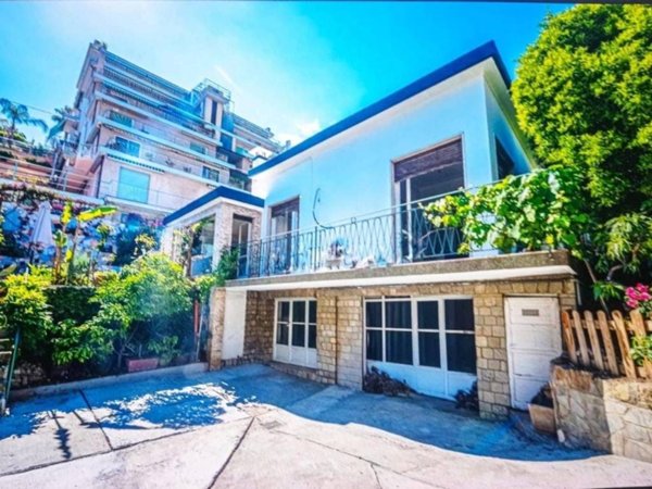 appartamento in vendita a Sanremo