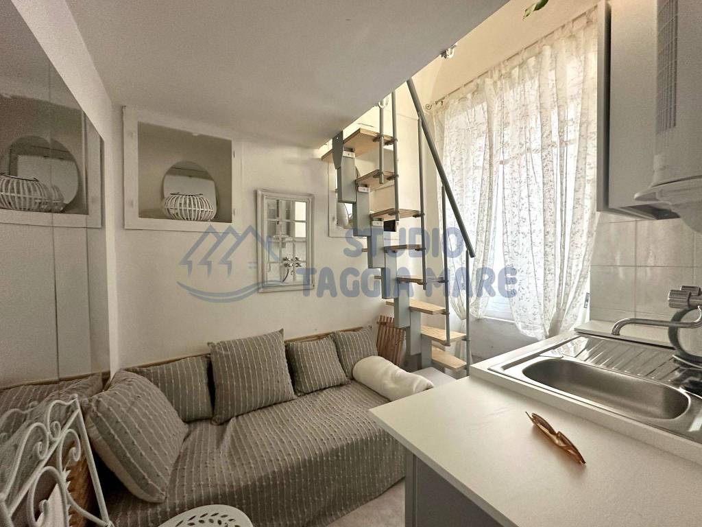 appartamento in vendita a Sanremo