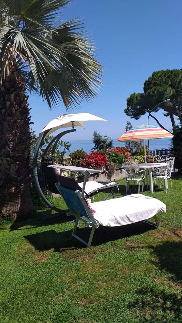 appartamento in vendita a Sanremo in zona Coldirodi