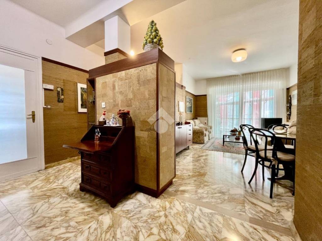 appartamento in vendita a Sanremo