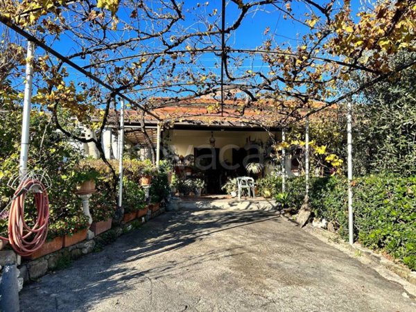 casa indipendente in vendita a Sanremo