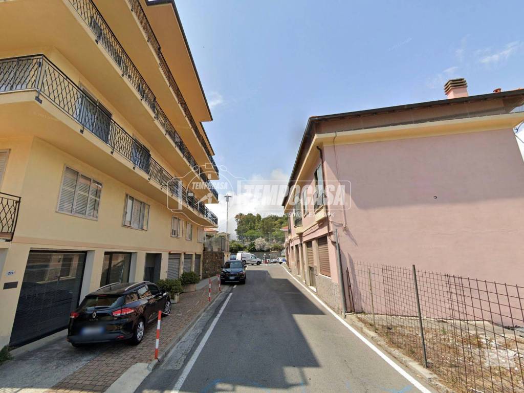 appartamento in vendita a Sanremo in zona Poggio