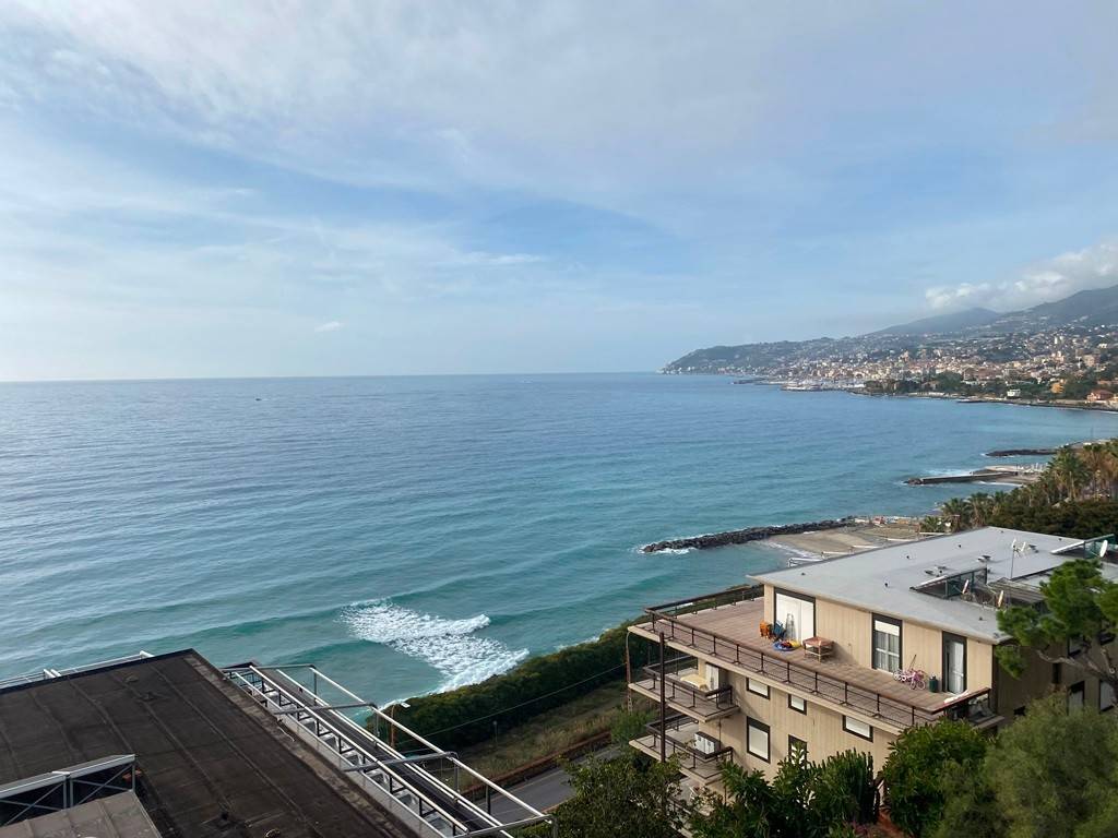appartamento in vendita a Sanremo