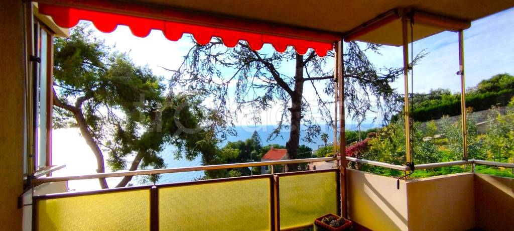 appartamento in vendita a Sanremo in zona Poggio