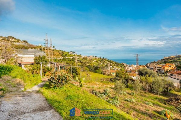 casa indipendente in vendita a Sanremo