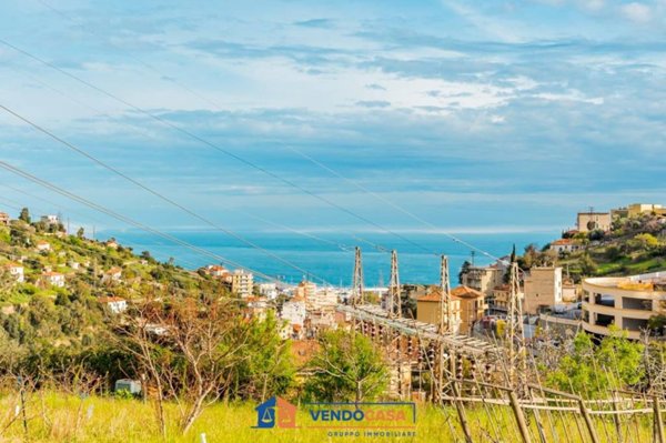 casa indipendente in vendita a Sanremo