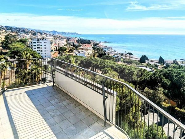 appartamento in vendita a Sanremo