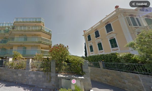 casa indipendente in vendita a Sanremo