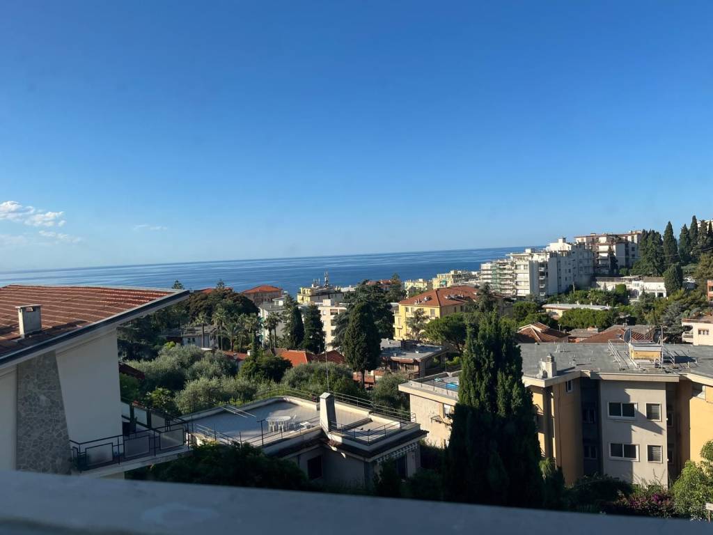 appartamento in vendita a Sanremo