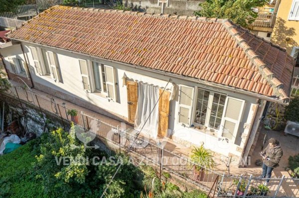 casa indipendente in vendita a Sanremo