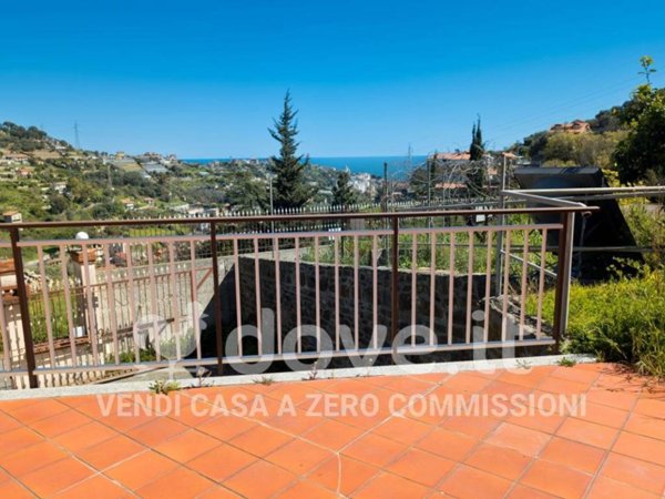casa indipendente in vendita a Sanremo